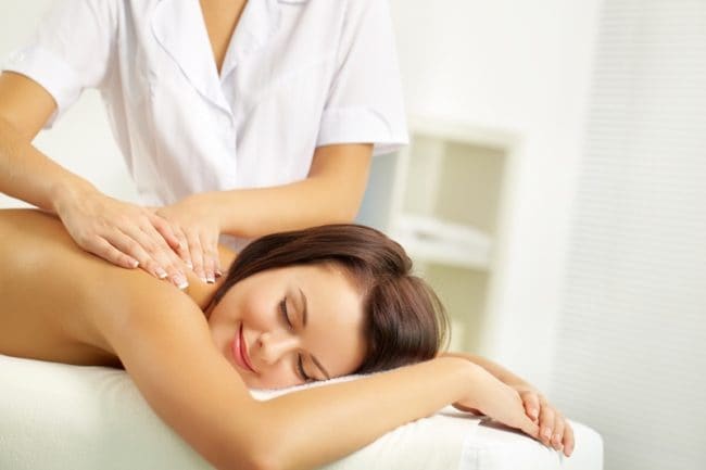 Spinal massage svg+xml,%3Csvg%20xmlns%3D'http%3A%2F%2Fwww.w3